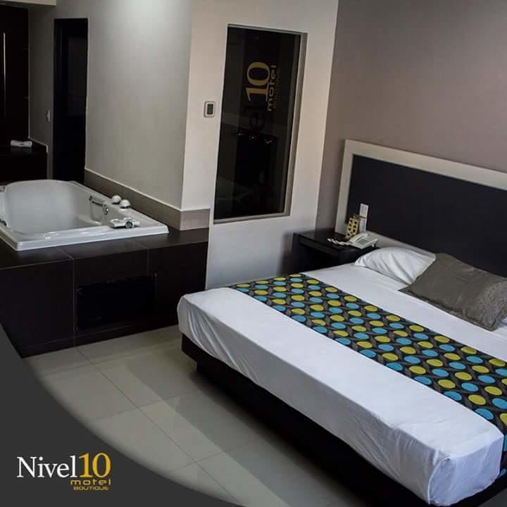 Hotel Nivel 10 Manzanillo Exteriér fotografie
